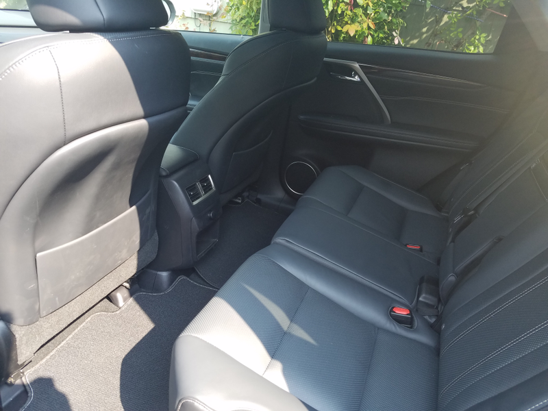 Backseat is yuuuuuuuuuge
